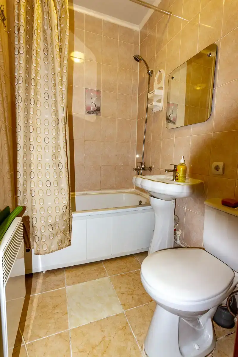 ГД - "Апельсин" полу-благоустроенный коттедж, санузел